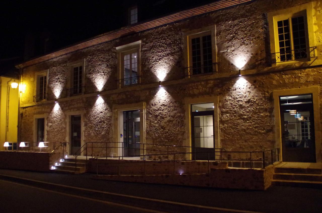 Logis - Auberge De L'Abbaye Thiron-Gardais Zewnętrze zdjęcie