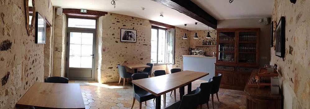 Logis - Auberge De L'Abbaye Thiron-Gardais Zewnętrze zdjęcie